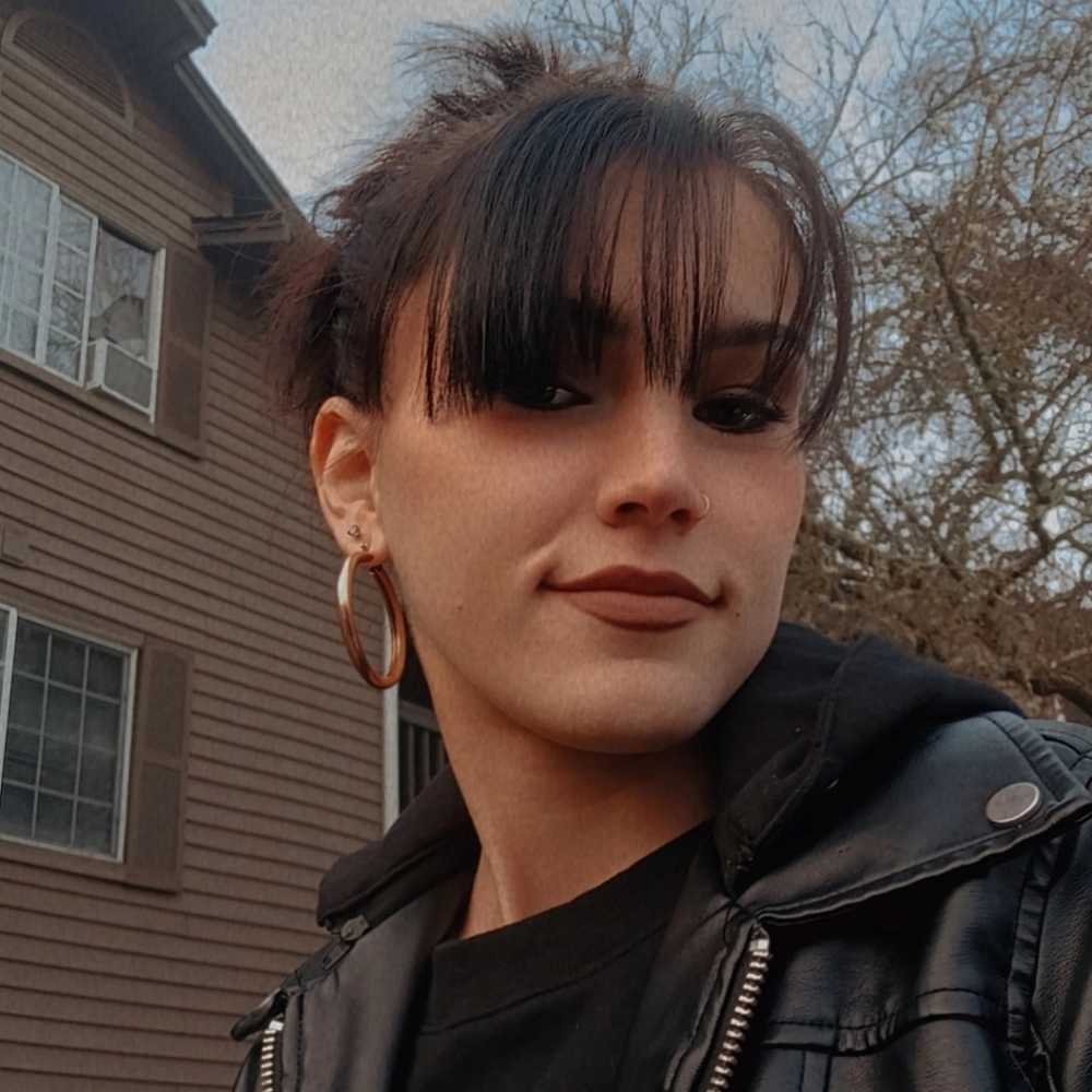 Meet your Posher, Michela